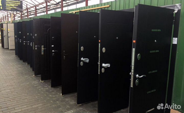 Дверь входная металлическая новая