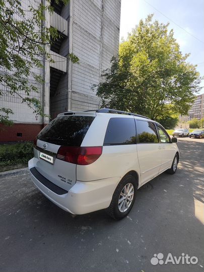 Toyota Sienna 3.3 AT, 2004, 301 649 км