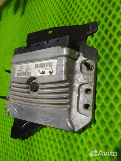 Блок управления двигателем Renault Fluence