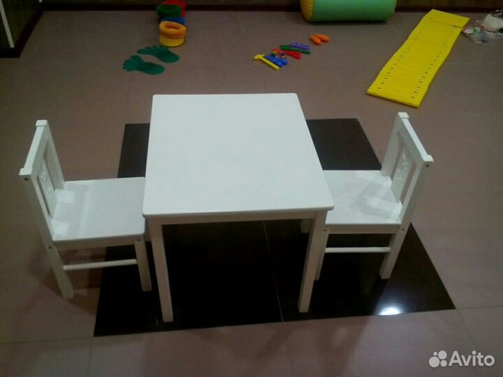 Столы, стулья