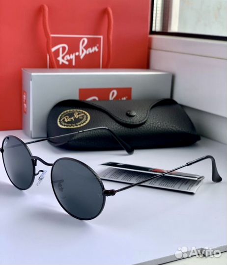 Солнцезащитные очки ray ban oval черные