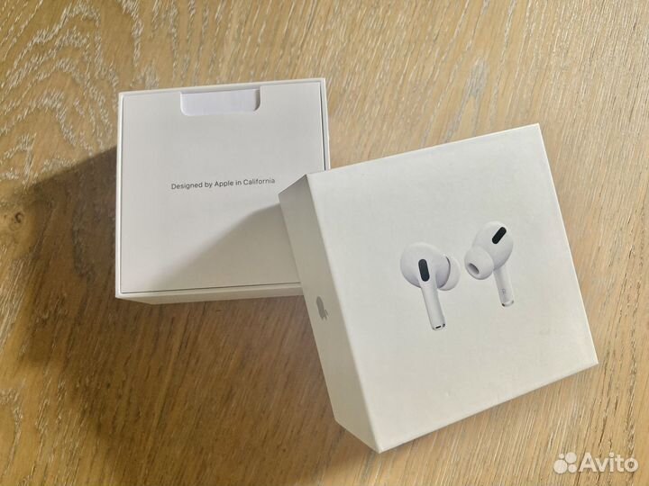 Коробка и вкладыши от AirPods Pro