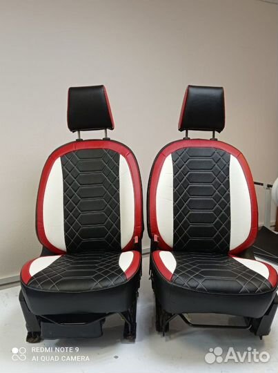 Автомобильные модельные чехлы на Nissan Qashqai