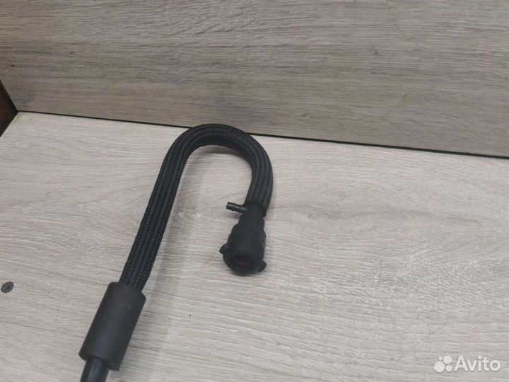 Шланг вакуумного усилителя тормоза Mercedes C W204