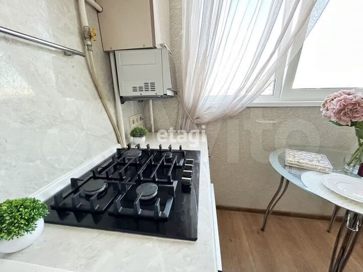 3-к. квартира, 60 м², 8/9 эт.