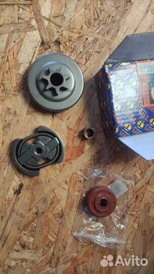 Запчасти на husqvarna 142