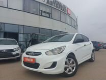 Hyundai Solaris 1.4 AT, 2013, 192 000 км, с пробегом, цена 820 000 руб.