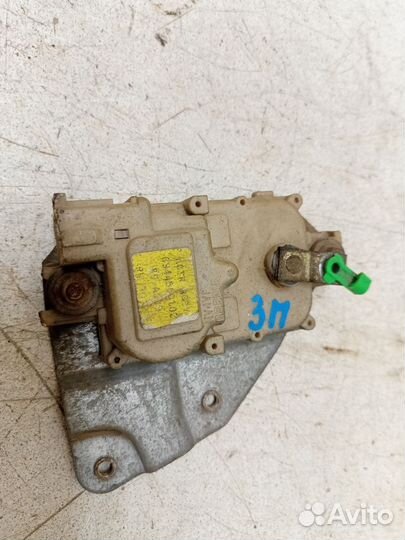 Активатор замка двери