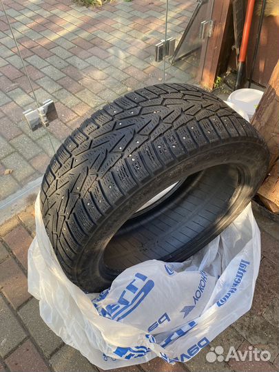 Nokian Tyres Hakkapeliitta 7 245/45 R18