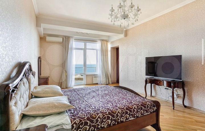 2-к. квартира, 70 м², 3/7 эт.