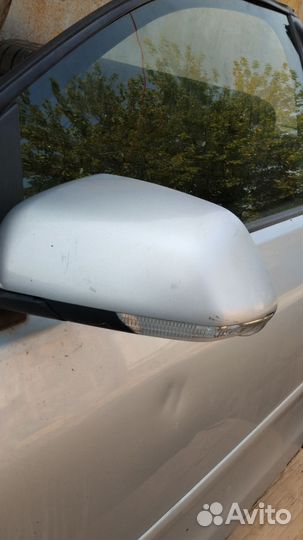 Зеркала Фольксваген Поло 2007 год