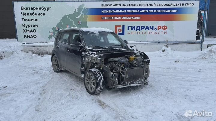 Кнопка стеклоподъемника задняя правая Kia Soul 2