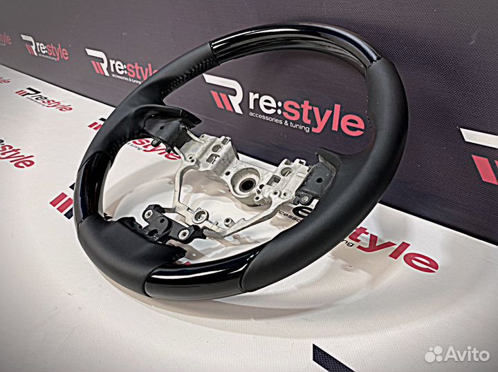 Руль Lexus LX570 / LX450d с16г Черная косточка