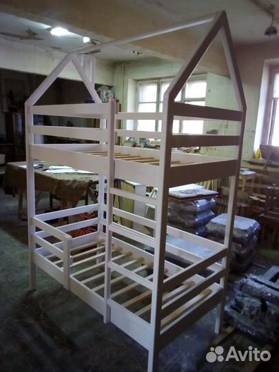 Кровать Двухъярусная Домик