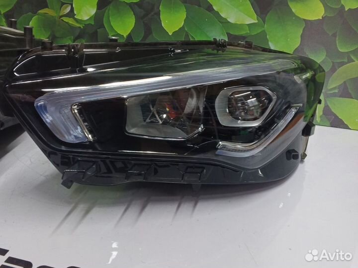 Mercedes Benz W118 CLA LED правая левая фара