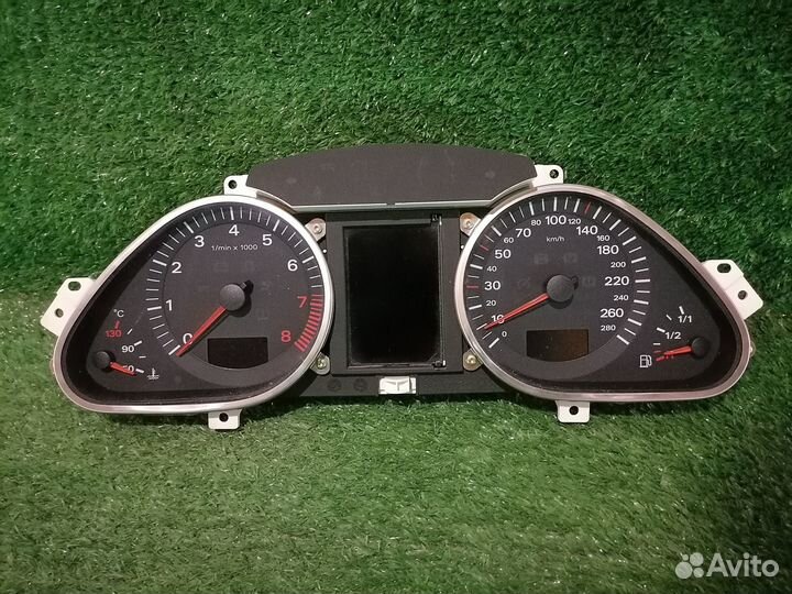 Спидометр (панель приборов) 4F0920900R Audi A6 C6