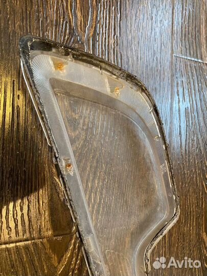 Стекло на противотуманные фары