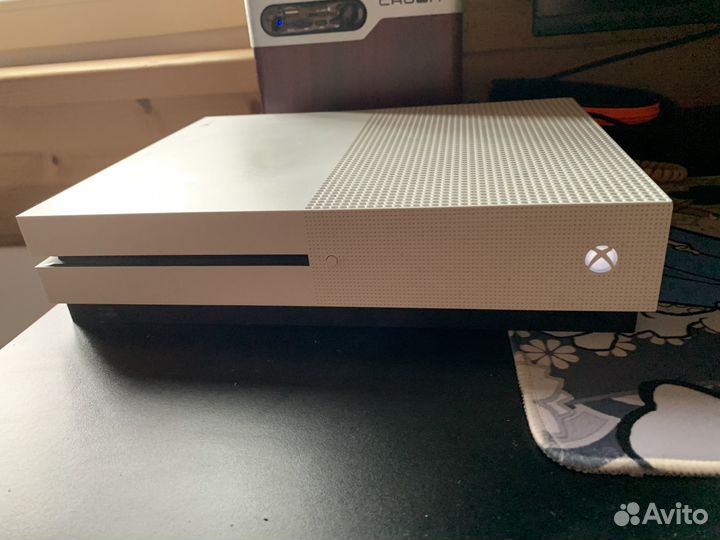Xbox One s 1tb с играми