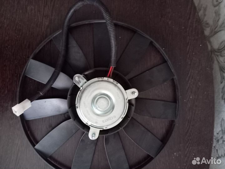 Вентилятор охлаждения радиатора 12В
