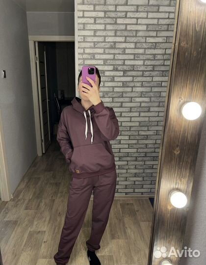 Костюм спортивный женский