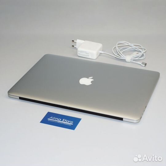 Apple MacBook Pro Retina 15