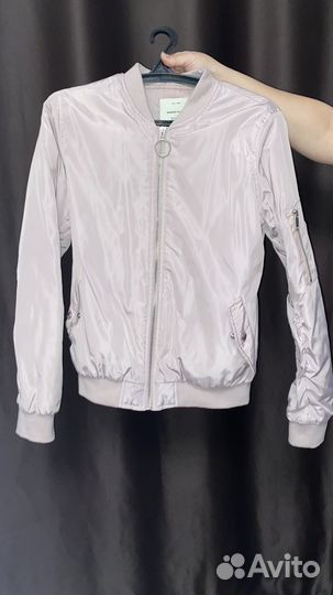 Ветровка бомбер женская