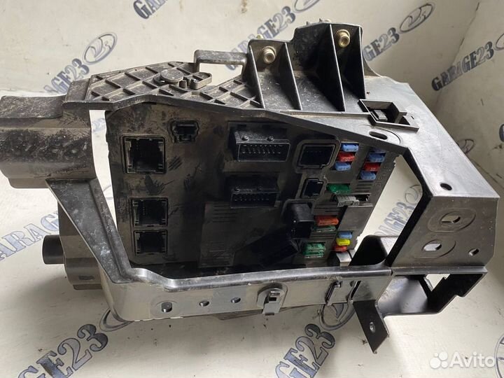 Блок предохранителей салона peugeot 1007