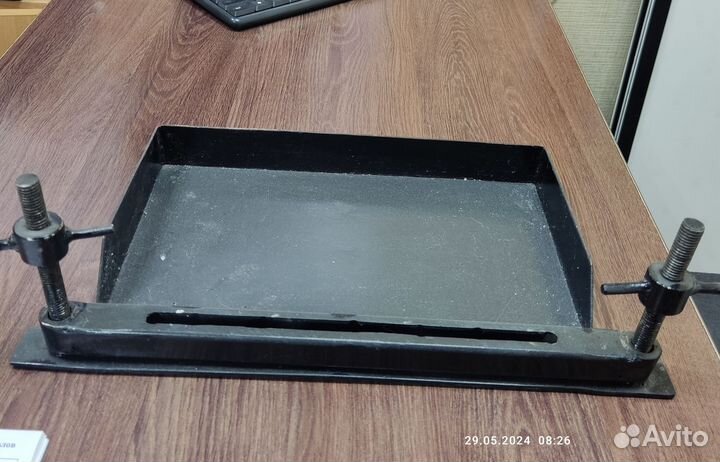 Станок для прошивки документов