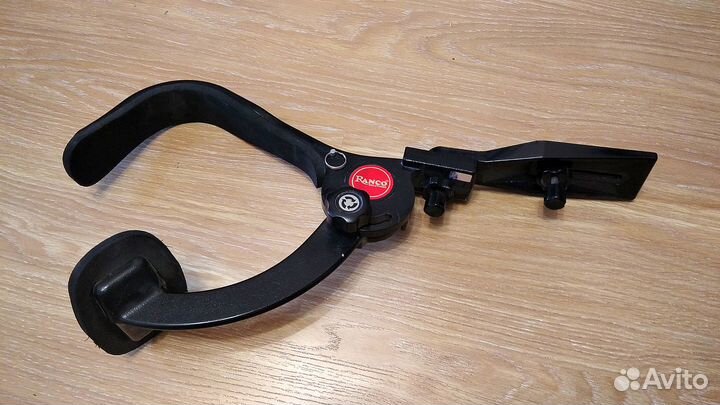 Плечевой упор для фото и видеокамеры