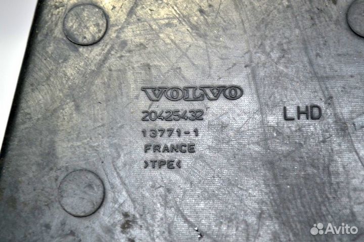 Резиновый коврик отделения для хранения volvo FH12