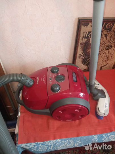 Пылесос Philips FC 90 64