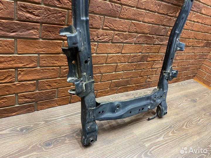 Балка Подмоторная Подрамник LADA Largus