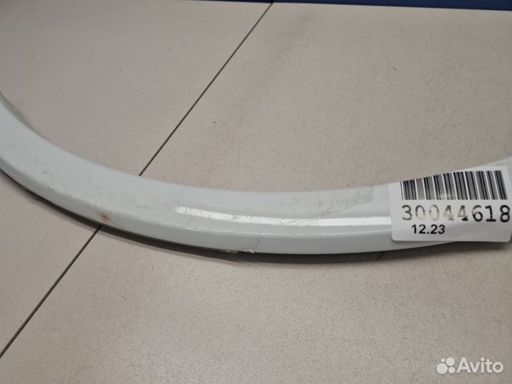 Расширитель арки правый задний Audi Q7 4M 2015