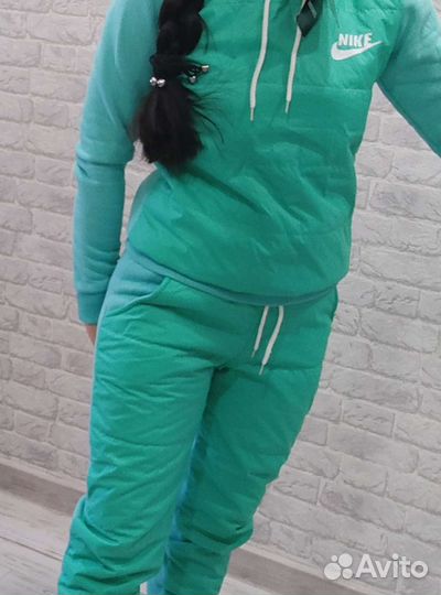 Спортивный костюм женский на флисе новый