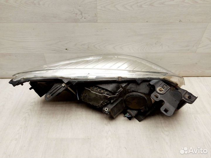 Фара левая Renault Megane 3. 2008-2014