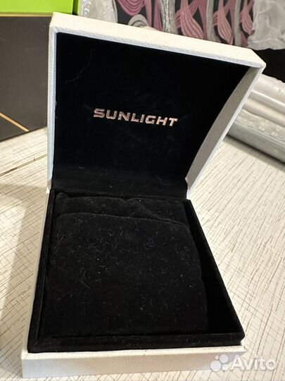 Шкатулки для колец, сережек