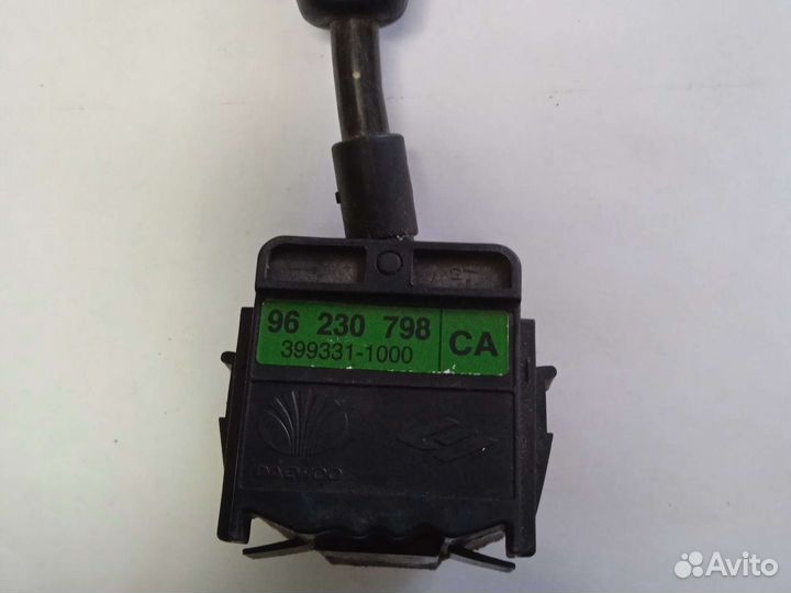 Переключатель стеклоочистителей Chevrolet Lanos