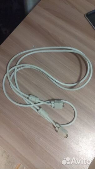 Белый кабель для монитора vga 2м