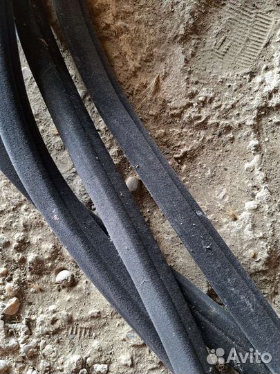 Уплотнитель двери BMW E65