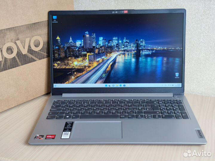 Новый Lenovo Ryzen 8 ядер, видео 2Gb, DDR5, SSD