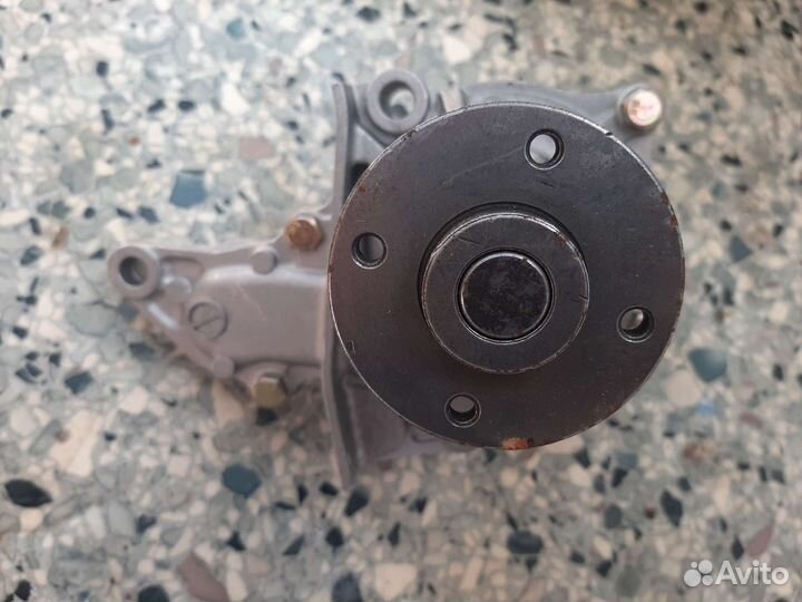 Водяной насос(помпа) Geely MK, mk kross