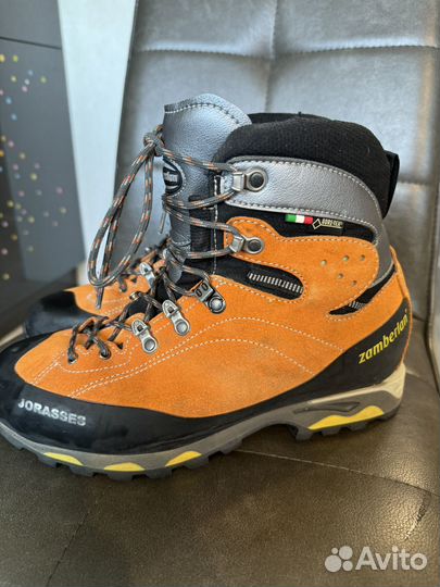 Треккинговые ботинки Zamberlan Jorassess GTX RR