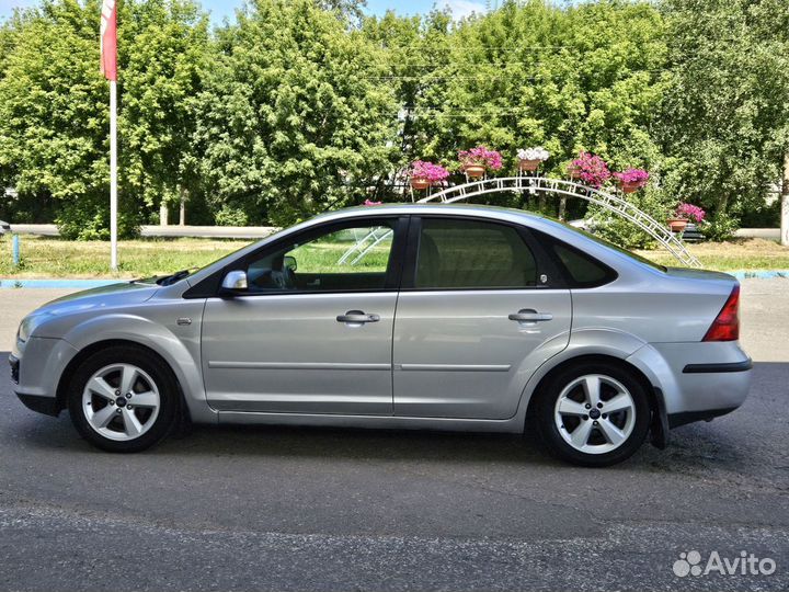 Ford Focus 1.6 МТ, 2006, 207 000 км