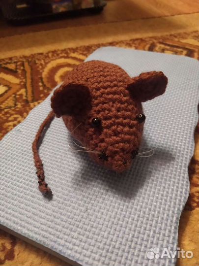 Мышка вязаная