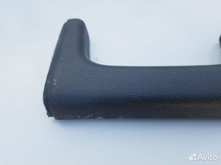 Накладка на ручку правой двери Skoda Fabia