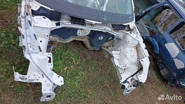 Шкода Октавия А5 лонжерон левый четверть