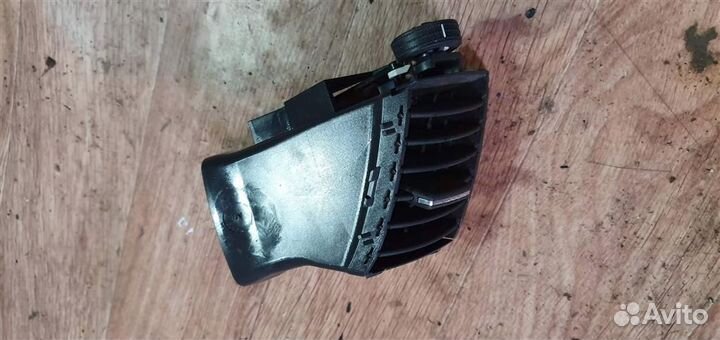 Дефлектор воздушный Opel Zafira B 2005-2012