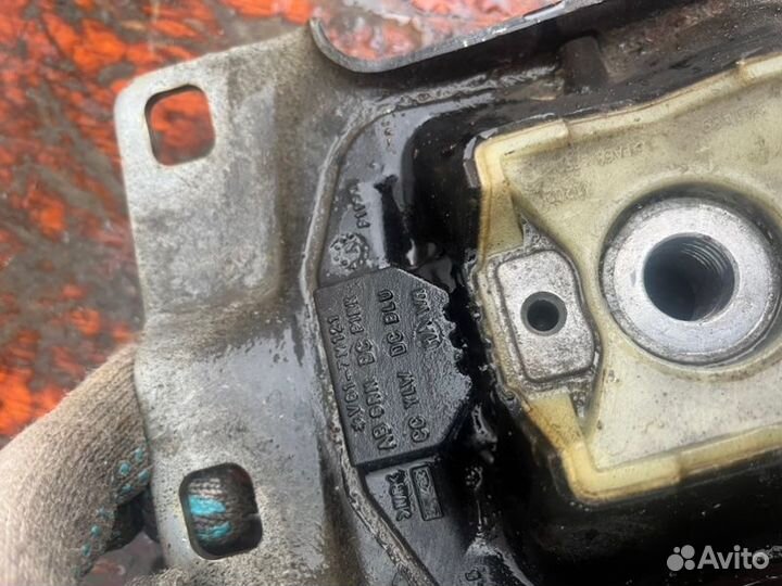 Опора кпп Ford Focus 3 2011-2019