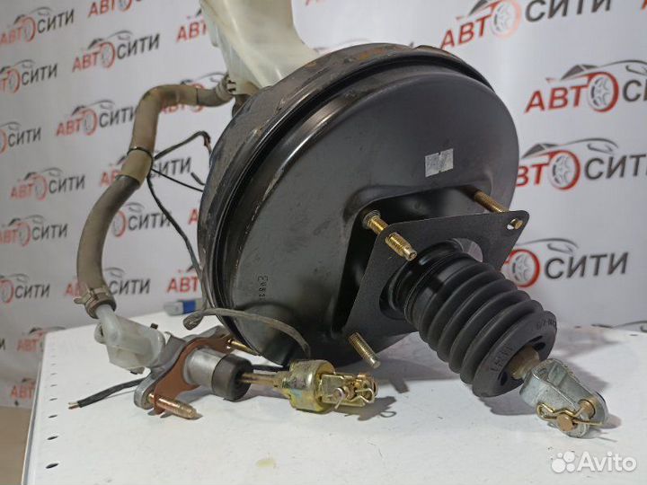 Вакуумный усилитель тормозов Toyota Corolla 120