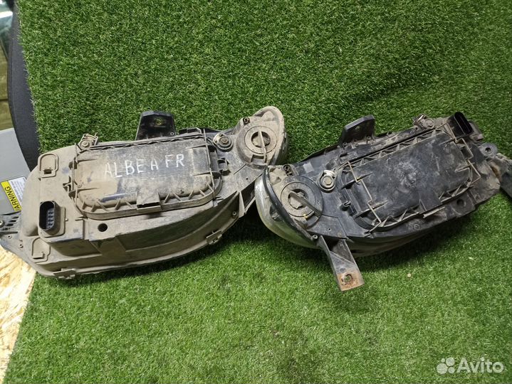 Передние фары Fiat Albea
